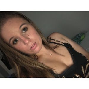 Meet your Posher, Allie